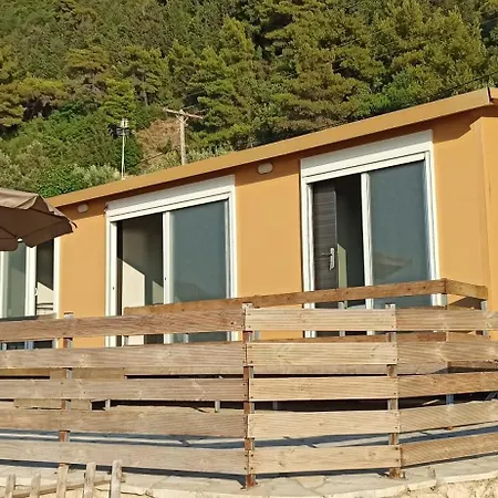 Nikitas Agios Nikitas